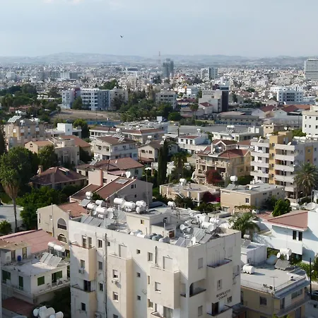 Aphrodite Heights * לרנקה